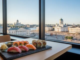 Sushi Helsinki paras: Stadin laadukkaimmat sushiravintolat 2026