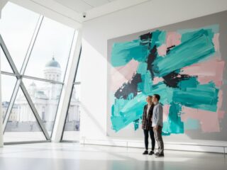 Helsinki museot näyttelyt 2026: Koe Stadin parhaat kulttuuritärpit